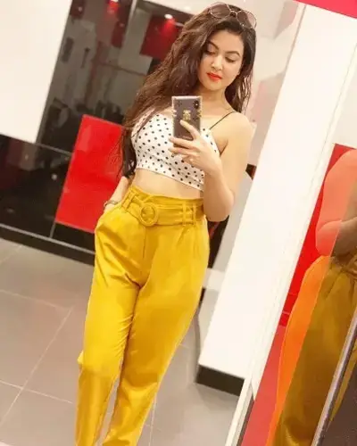 Ilayangudi Escort